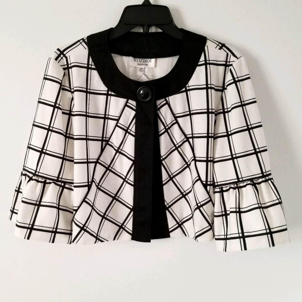 3/4 Bell Sleeve Bolero shrug